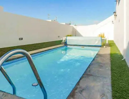 Bella Vila Puerto del Carmen (Lanzarote)